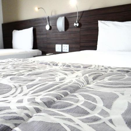 Nobile Inn Dutra Rio De Janeiro เซา โชอาว เจ เมริติ ภายนอก รูปภาพ