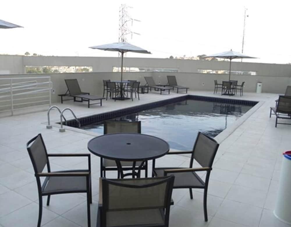 Nobile Inn Dutra Rio De Janeiro เซา โชอาว เจ เมริติ ภายนอก รูปภาพ
