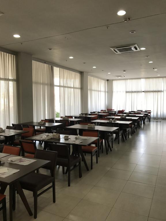 Nobile Inn Dutra Rio De Janeiro เซา โชอาว เจ เมริติ ภายนอก รูปภาพ