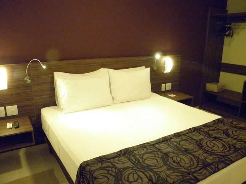 Nobile Inn Dutra Rio De Janeiro เซา โชอาว เจ เมริติ ภายนอก รูปภาพ